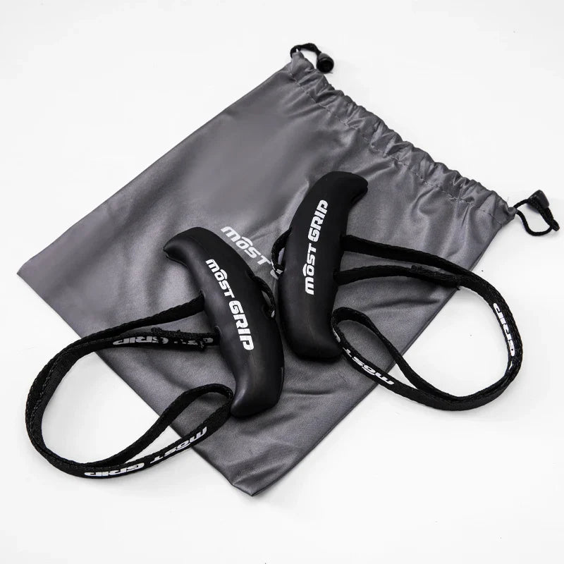 Uchwyty do podciągania – trening w domu i na siłowni